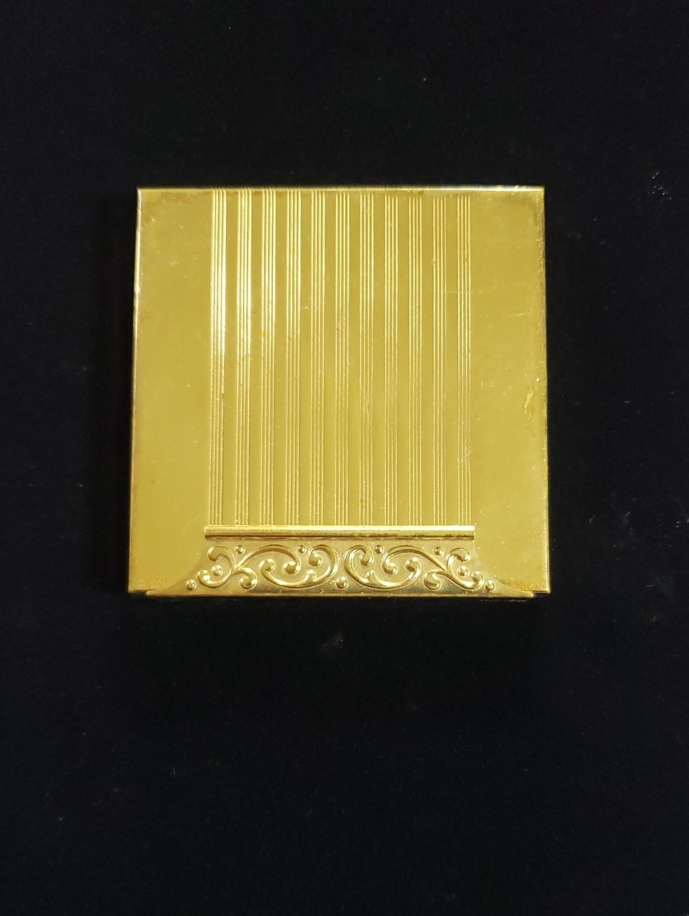 Vintage Avon Powder Compact Square Gold